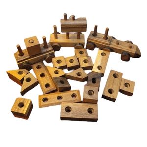 VINTAGE WOODEN TRAIN AND BLOCKS BUILDING SET 29 PIECES KIDS TOY